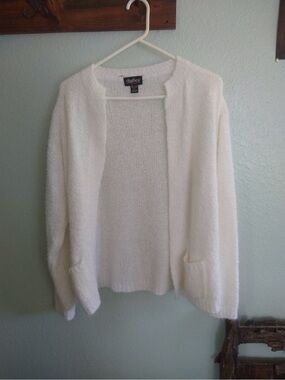 Vintage 80s-90s Headliners Sport White Open-Front Women's Cardigan